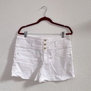Size 14 white high rise refuge denim shorts